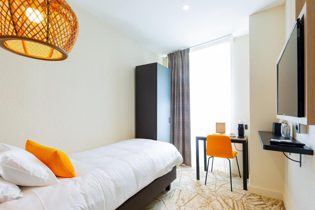 Standard Single Room,1554234424:JPEG