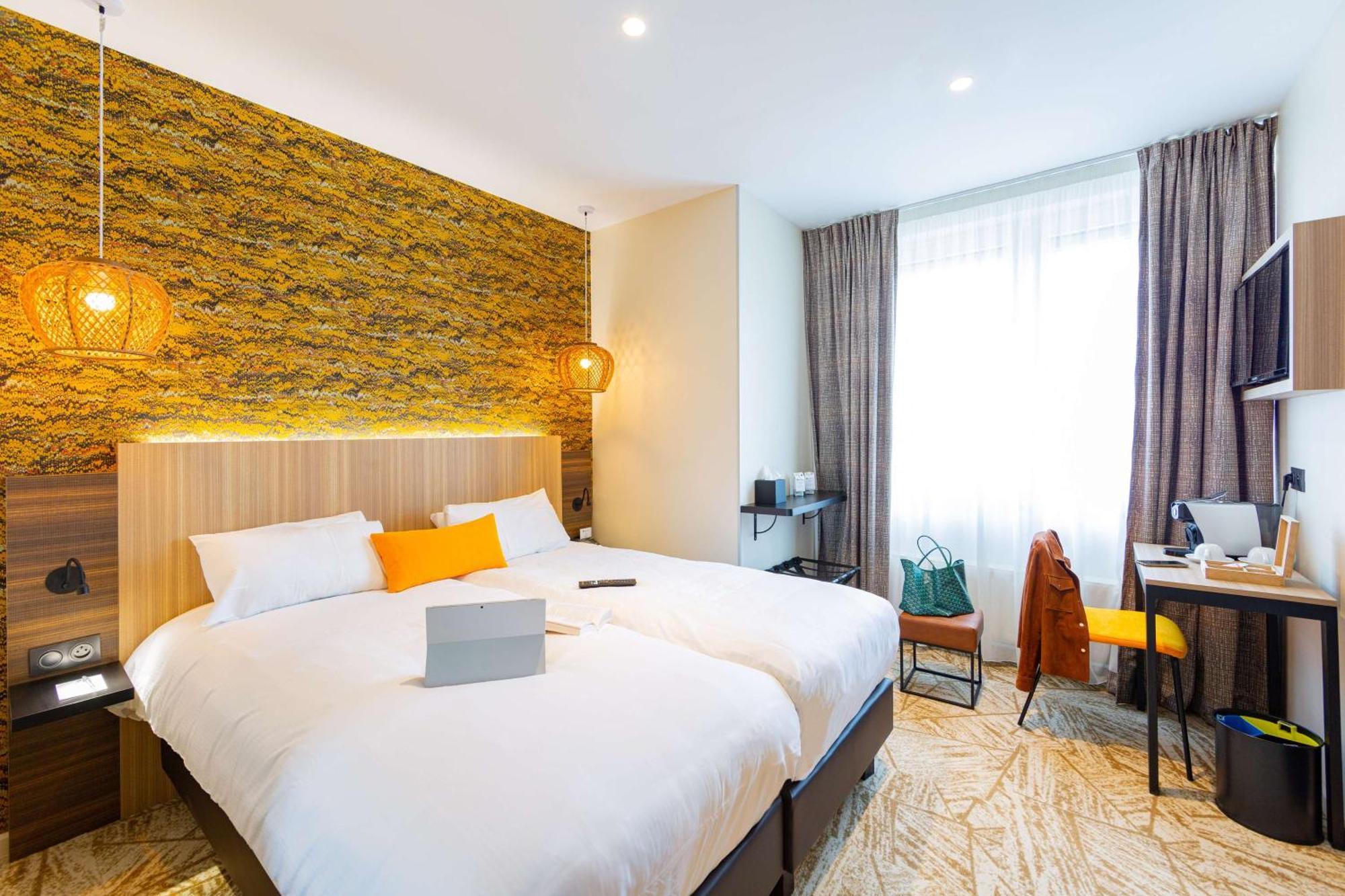 Deluxe Twin Room Non-Smoking
